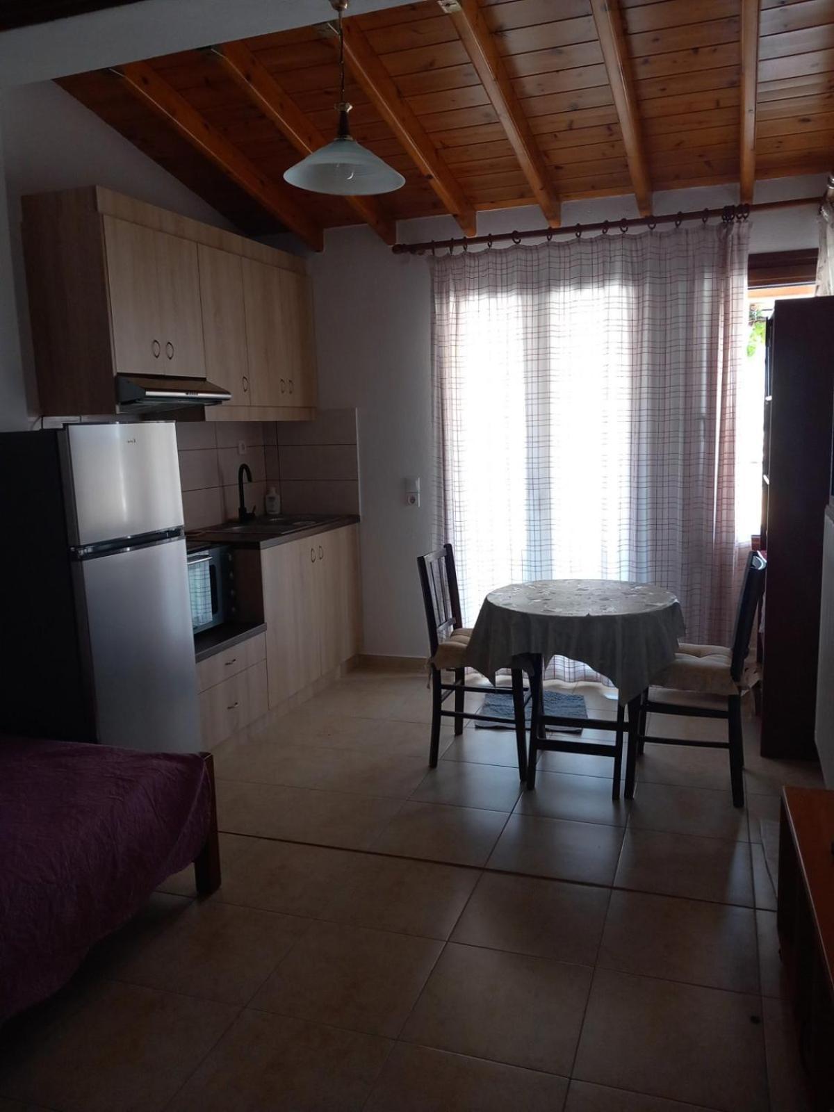העיירה סקיאתוס Katerinas Apartmens מראה חיצוני תמונה