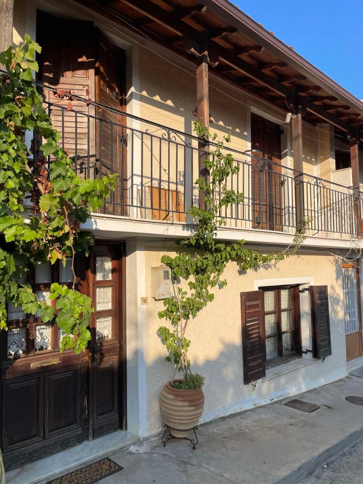 העיירה סקיאתוס Katerinas Apartmens מראה חיצוני תמונה